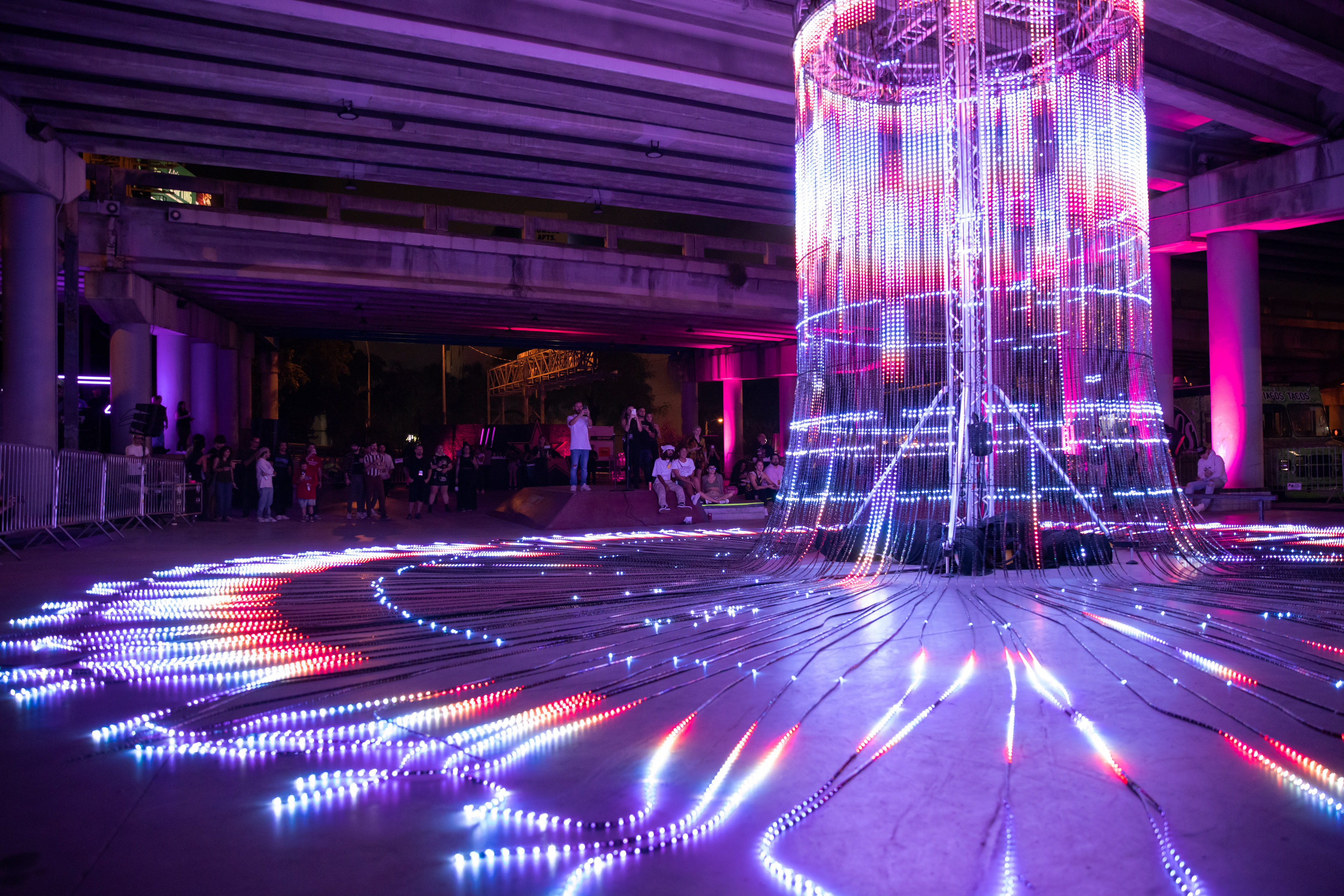 XVY – FLUX, Art Week Miami - photo: Juan Carlos Ariano XVY – FLUX, Art Week Miami - photo: Juan Carlos Ariano